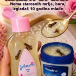 2 kašičice mlevenog karanfilića (antioksidans) 3 kašike bebi ulja (zaključava vlagu) 1 kašika pirinčanog praha (pomešanog sa 1 kašikom vode) Dodaci: gel aloe vere, vitamin E, med, bademovo ulje, ružina vodica i prstohvat kurkume. Postupak: Infuzija: Zagrejte bebi ulje na niskoj temperaturi (oko 50 °C) sa karanfilićem 20 minuta, a zatim procedite. Emulzija: Polako sipajte infuzirano ulje u pastu od pirinča, neprestano mešajući dok smesa ne postane gusta i kremasta (poput pudinga). Završnica: Kada se smesa ohladi ispod 40 °C, umešajte ostale sastojke (aloe veru, med, vitamin E, bademovo ulje, ružinu vodicu i kurkumu) dok smesa ne postane homogena. Čuvanje: Spremite kremu u sterilnu staklenu teglu i držite je u frižideru do dva meseca. Prednosti i upotreba Ova krema deluje kao antioksidativni koktel. Karanfilić i kurkuma štite kolagen od razgradnje, pirinač sadrži peptide koji posvetljuju ten, dok bebi ulje i med “zaključavaju” vlagu, pružajući koži hidrataciju i onaj popularni “glass skin” efekat. Uputstvo za primenu Patch test: Pre prve upotrebe, nanesite malu količinu na unutrašnjost lakta i sačekajte 24 sata. Primena: Kremu nanosite svake večeri na očišćeno lice i vrat, blagim masažnim pokretima nagore. Izbegavajte područje oko očiju. Doslednost: Budite strpljivi; za vidljive rezultate u vidu smanjenja bora i poboljšane teksture kože, koristite je redovno tokom četiri nedelje. Ova prirodna formula predstavlja pristupačan, a izuzetno efektan način da osvežite svoj ten i ojačate barijeru kože.